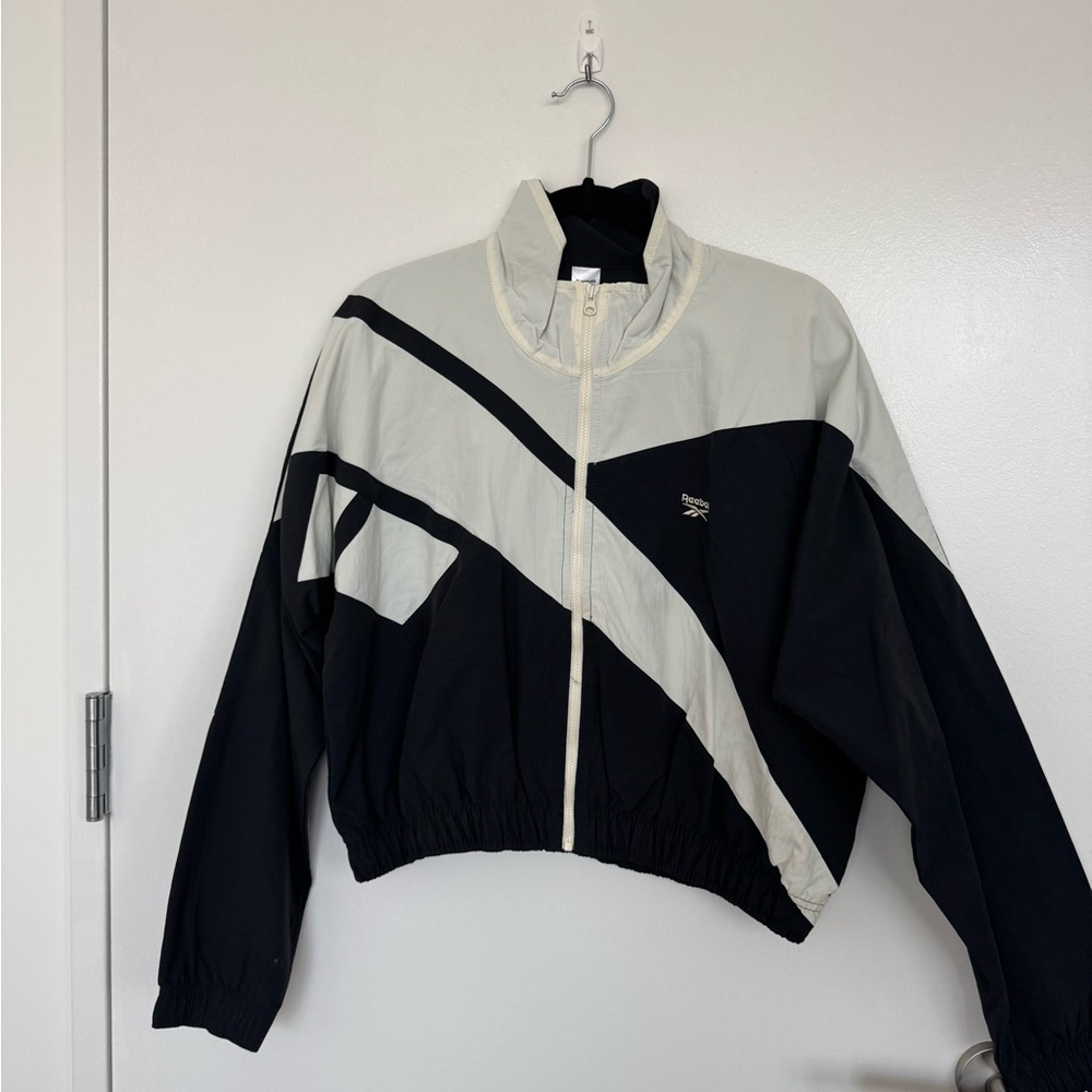 Reebok Women's Cropped Windbreaker Jacket